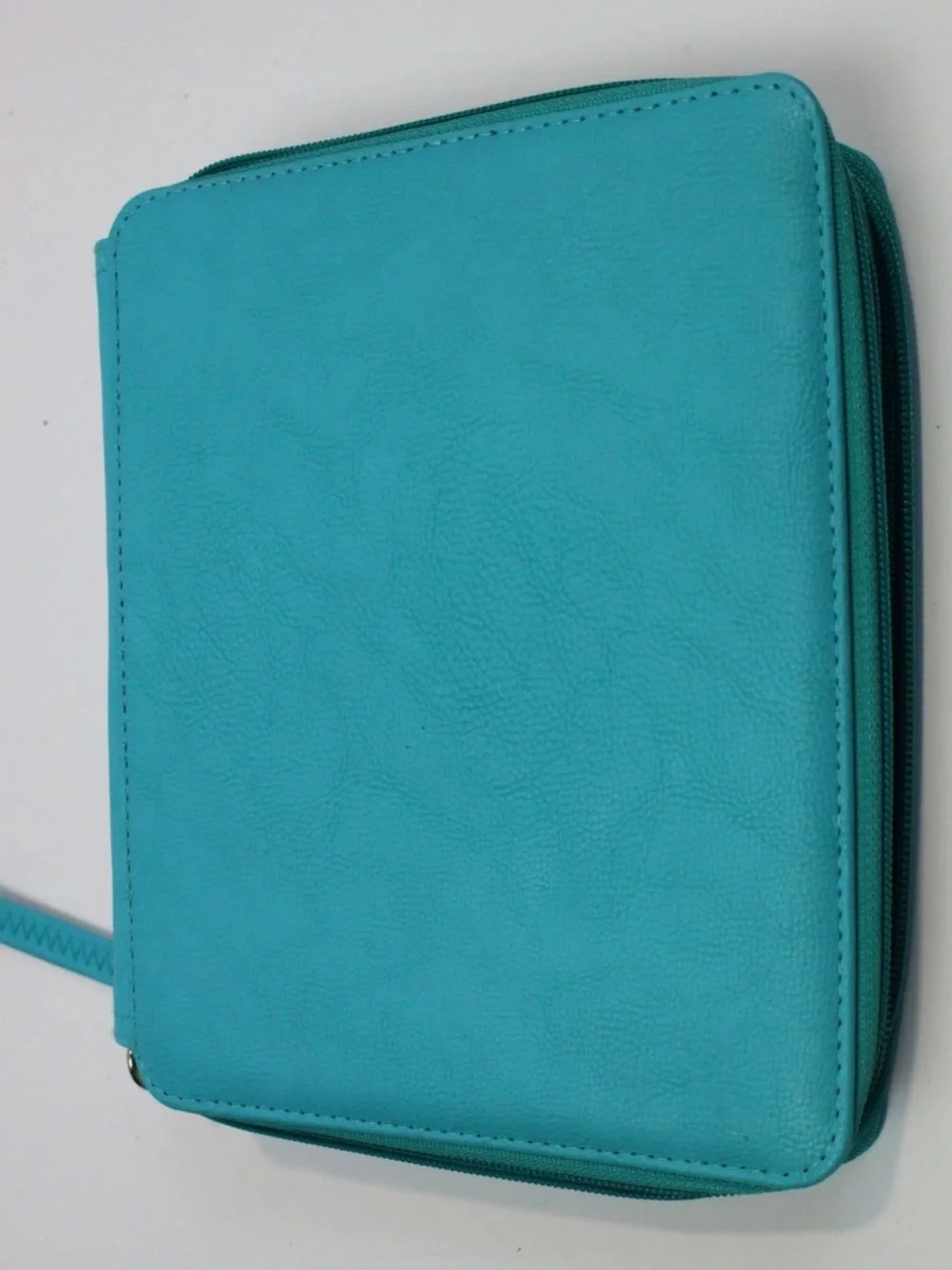“NWOT” SHULANER-PENCIL CASE ORGANIZER WITH ZIPPER TEAL LEATHER 125 SLOTS-LARGE.